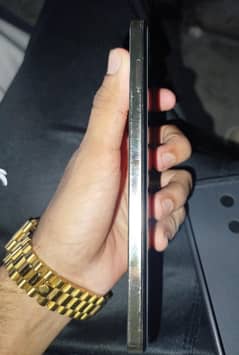 one handed use mobile