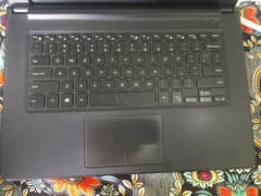 Dell vostro 14 3470 8gb ram 128Gb ssd