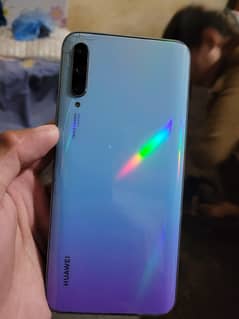 Huawei y9s 6/128 back break & front camra motor issue. . . . baki total ok