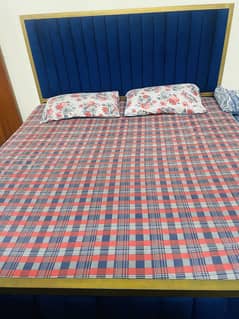 Iron bed set sale