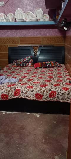 King Bed Available for sell