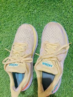 hoka Clifton uk brand