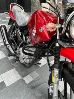Yamaha YBR125G up for sale