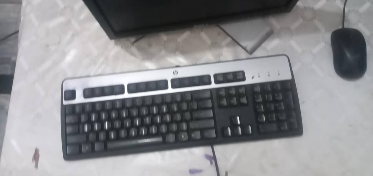 complete computer set 3