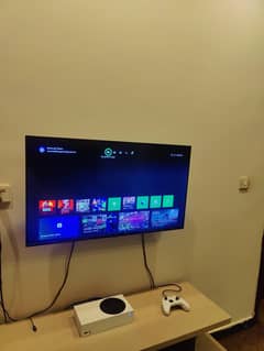 Xbox series S almost new