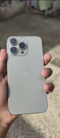 I phone 15 pro max jv