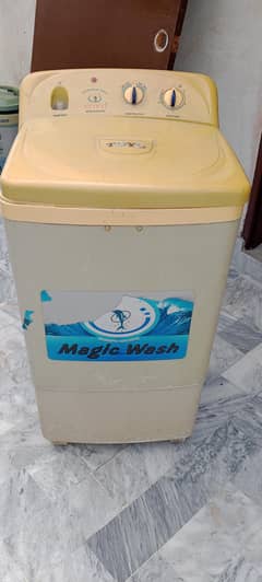 toyo washing machine in good working condition.