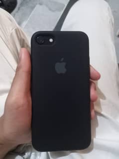 Iphone Se 2nd generation (2020) is up for sale
