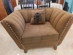 stylish 3+2+1 sofa set -excellent condition-just 60k