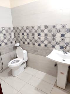 2 Marla Flat for Rent in Military Account College Road Lahore Bijli Pani Available Neat Clean