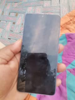 8/256 non PTA hai but sim patch hai sim chal