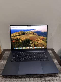 MacBook air "15" M2 laptop