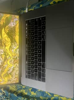 MacBook