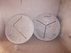 4 ft ki 2 dishes with 1 LNB and echolink dish receiver for sale