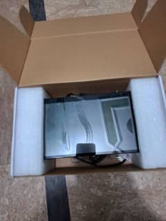 CAR LCD