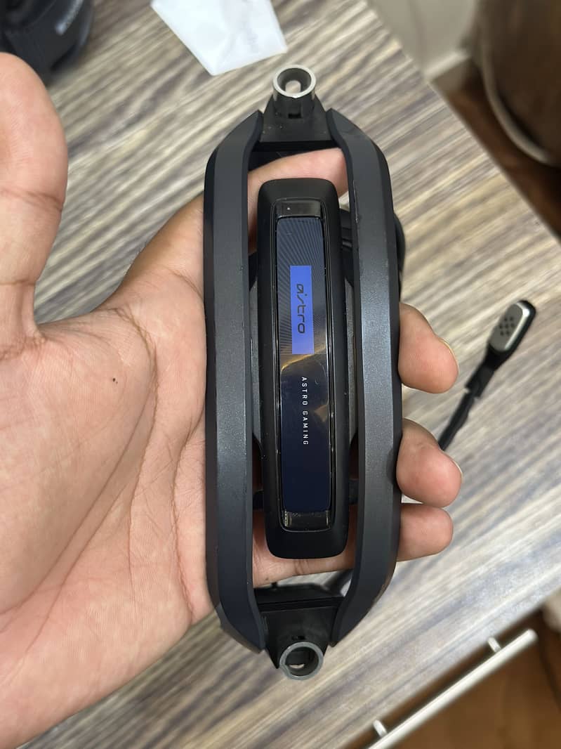 Astro A40 TR (Tournament Ready) Neat and clean Condition. 2