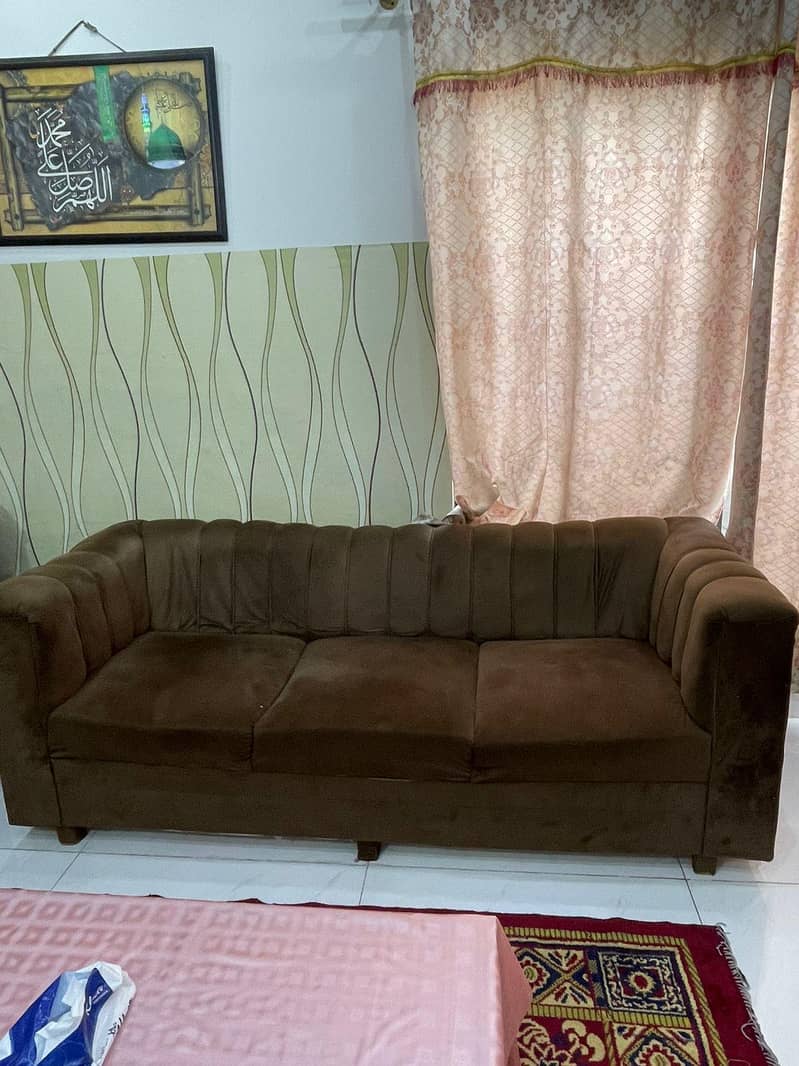sofa with table . . 6seater 0