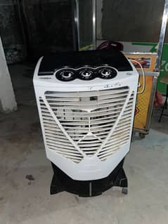 Urgent Sale – General Air Cooler – Powerful Cooling for Room or Shop