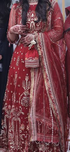 red lehnga for sale