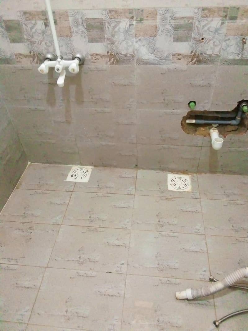plumber available 0