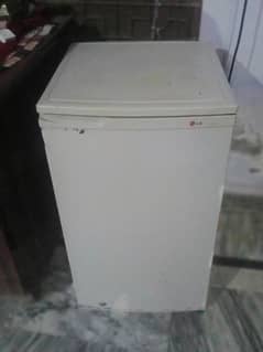 LG room size refrigerator