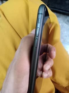 I phone 11 jv,,,,,condition 10/10