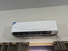 Kenwood and Dawlance split Ac’s