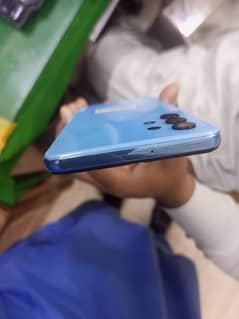 SAMSUNG A32