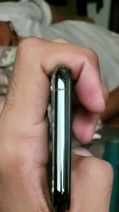 Iphone 11 pro icloud lock. Exchange available 11 pro max