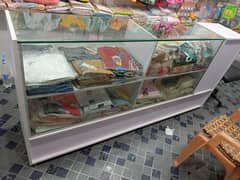 2 shelves and 2 racks available 10/10