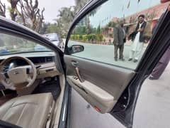 Nissan safari