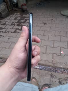 LG V35 ThinQ
