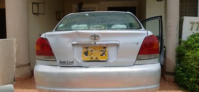 Toyota platz