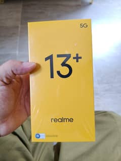 realme