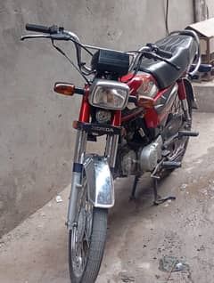 HONDA CD 70