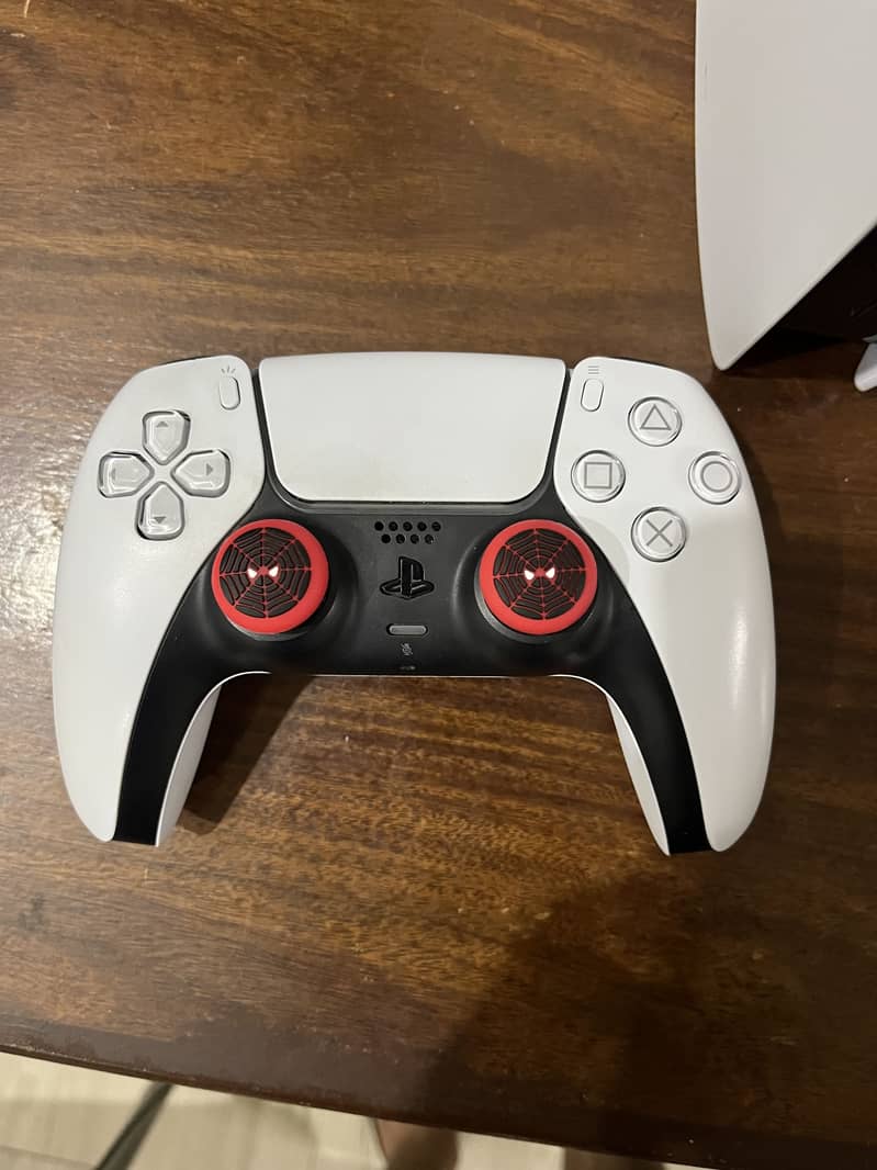 Ps5 with box and game 3