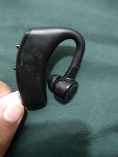 wireless earphone