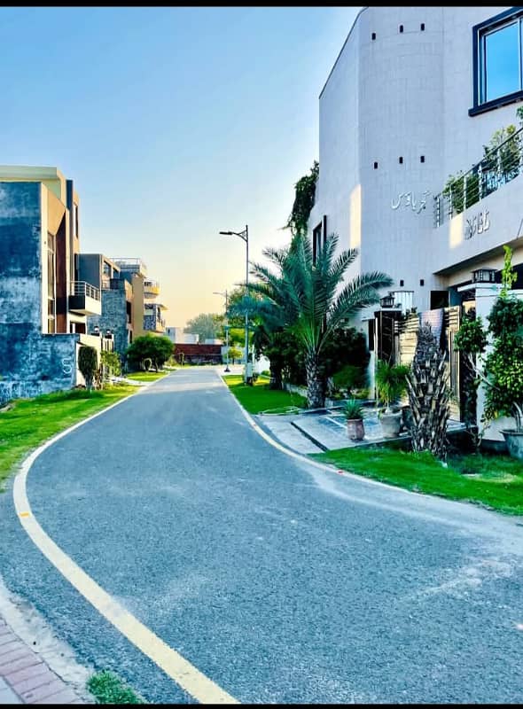 5 Marla Possession Plot Available For Sale In Babar Block 0