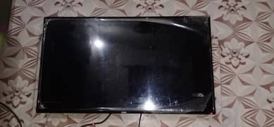 Haier 40inch led miracast with box and remort