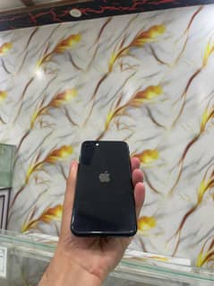 I phone se 2020