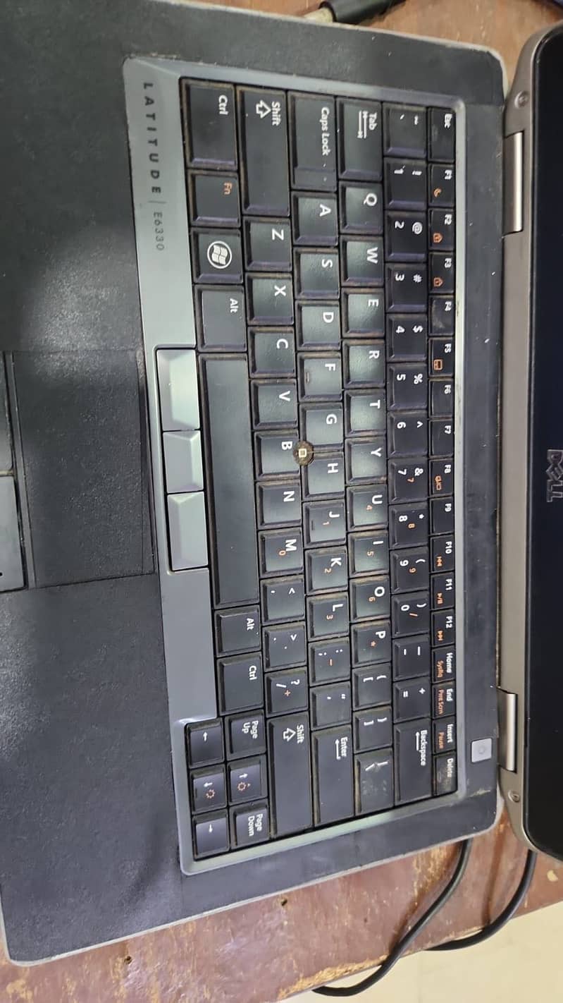 Dell latitude E6330 3