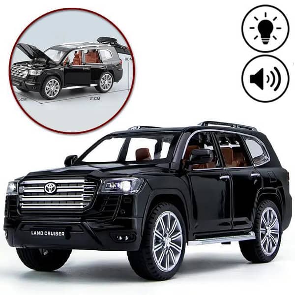 Toyota Land Cruiser V8 1:24 Scale Diecast Model Car - Open Doors, Hood & Tail, Pull Back Action, Lights & Sound, Approx. 9 inches, Black