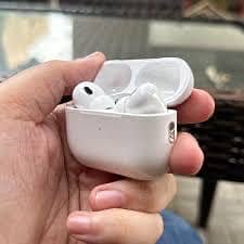 AirPods