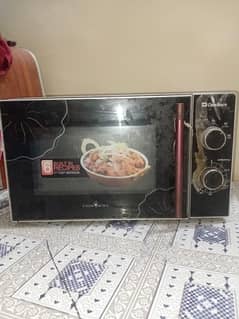 Microwave Oven
