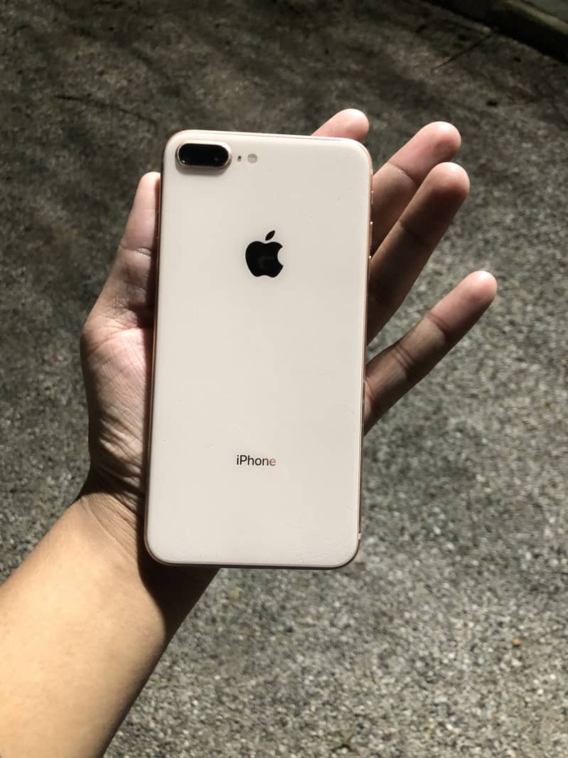 iPhone 8 plus 4