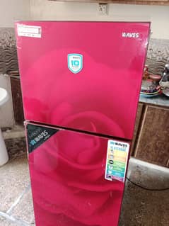 Waves Refrigerator Medium Size