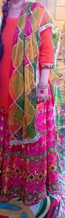 Mhndi lhnga wth blouse wth dopta