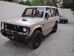 Mitsubishi Pajero XL wide
