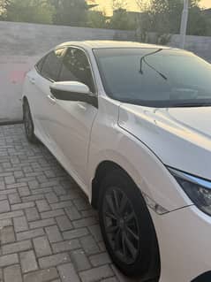 HONDA civic 2021 white colour 03099537925