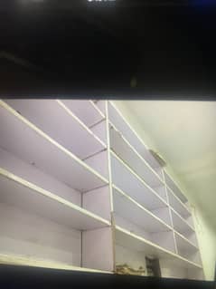 Shope 3 kaonters 2 racks